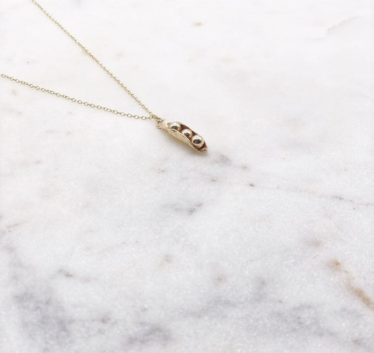Pea Pod Necklace